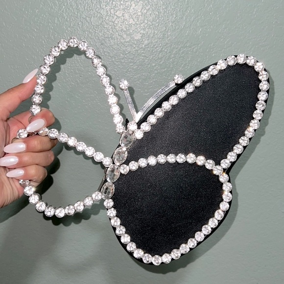 New Butterfly Rhinestone Bag - Picture 2 of 3